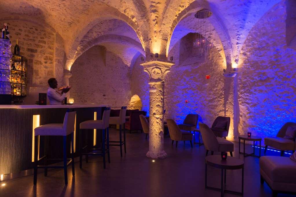 Ogaux Vieux Remparts Provins Restaurante foto
